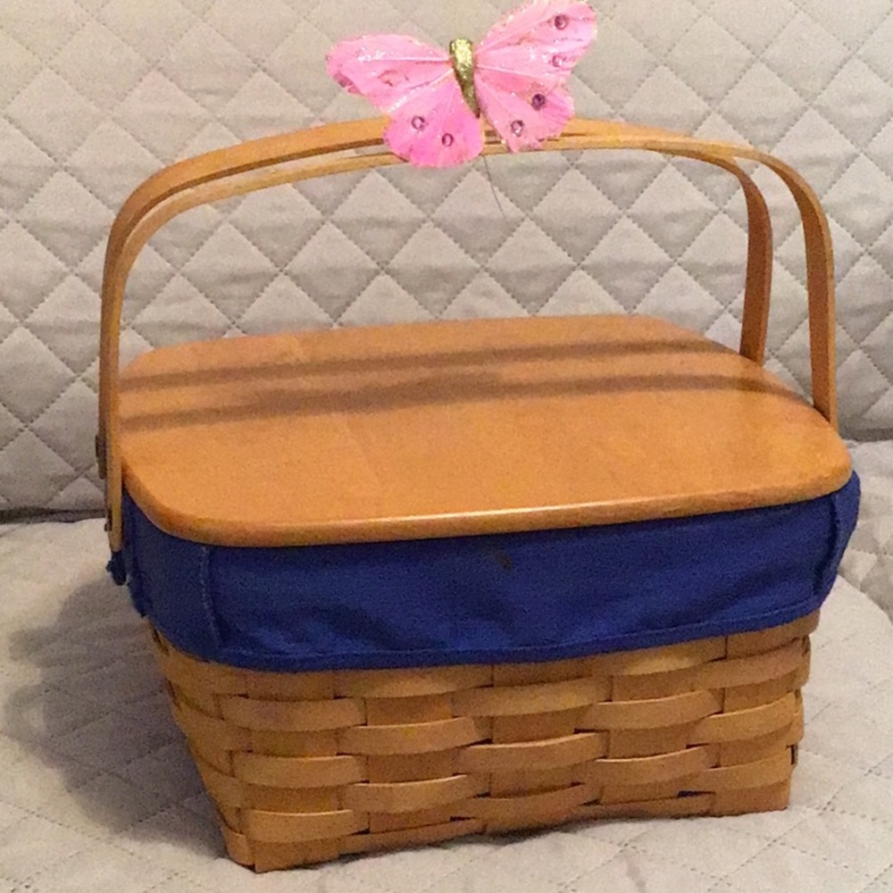 Longaberger Picnic Basket with all essentials!
